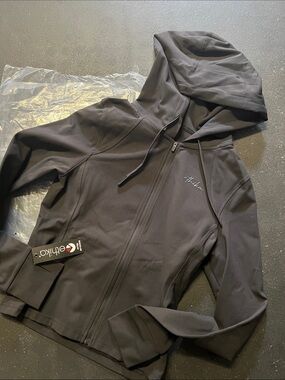 Women’s Ethika Fitted Zip Hoodie Glide in Onyx